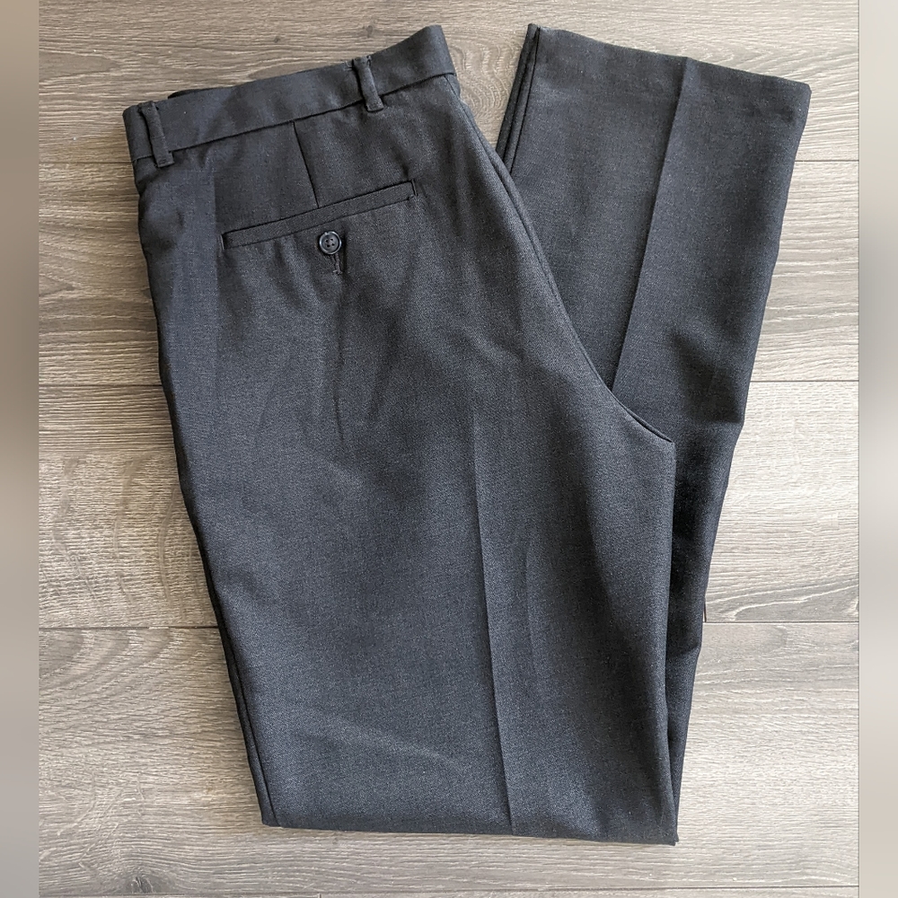 Men's Perry Ellis Slim Fit Dress Pant 32Wx32L